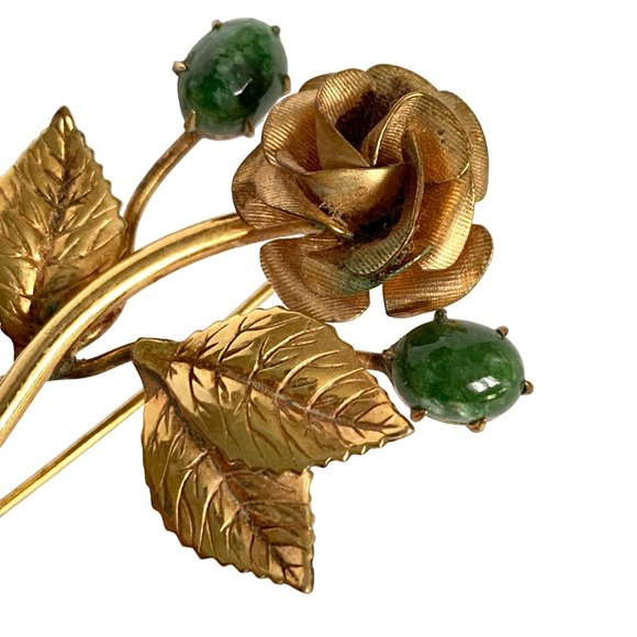 1940s Winard 12K GF Rose Flower Green Glass Stones Brooch Gold Tone 2.5in - Picture 4 of 13